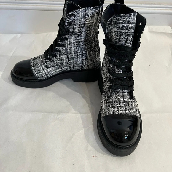 Intrend Black & White Tweed Leather Combat Boots Black Women's 39 EU 9 US NIB - Picture 4 of 14